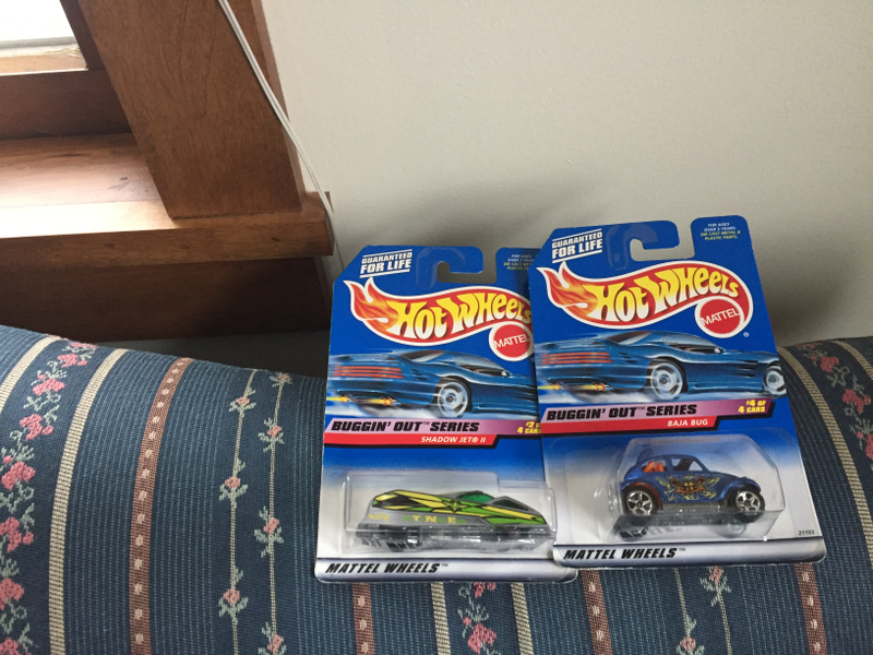 Illustration for article titled Enormous Die-Cast Collection - Box 45 - Let the Hot Wheels Roll...